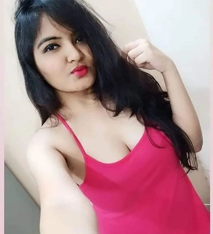 Guarantee Call Girl Providing 24/7 Doorstep Service in Bangalore